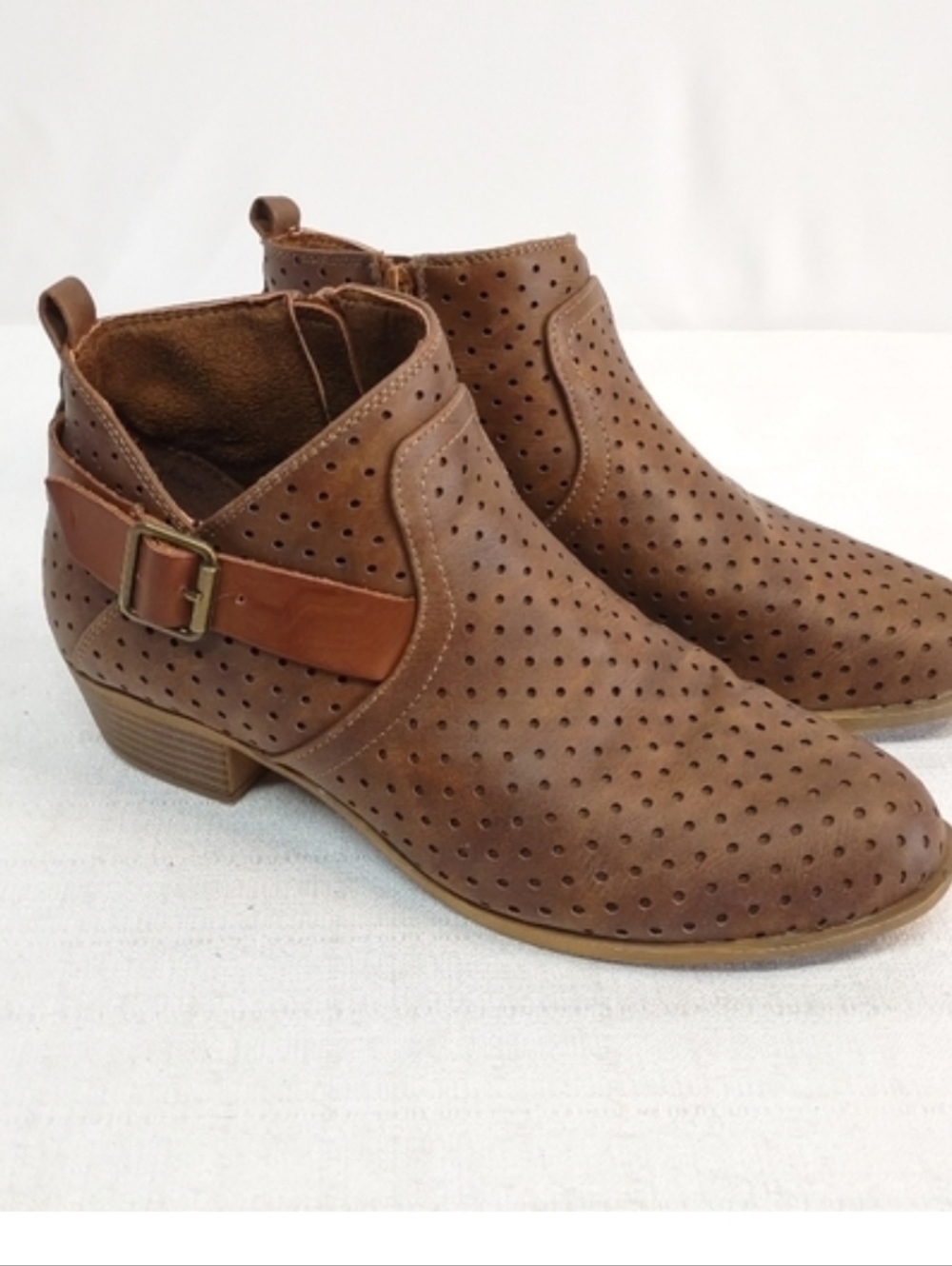 Women's Size 8.5 Brown Ankle Booties Western Boho Casual Rounded Toe